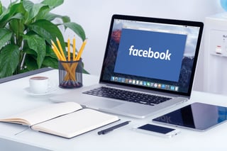 bigstock-Facebook-New-Logo-On-The-Apple-95497082.jpg